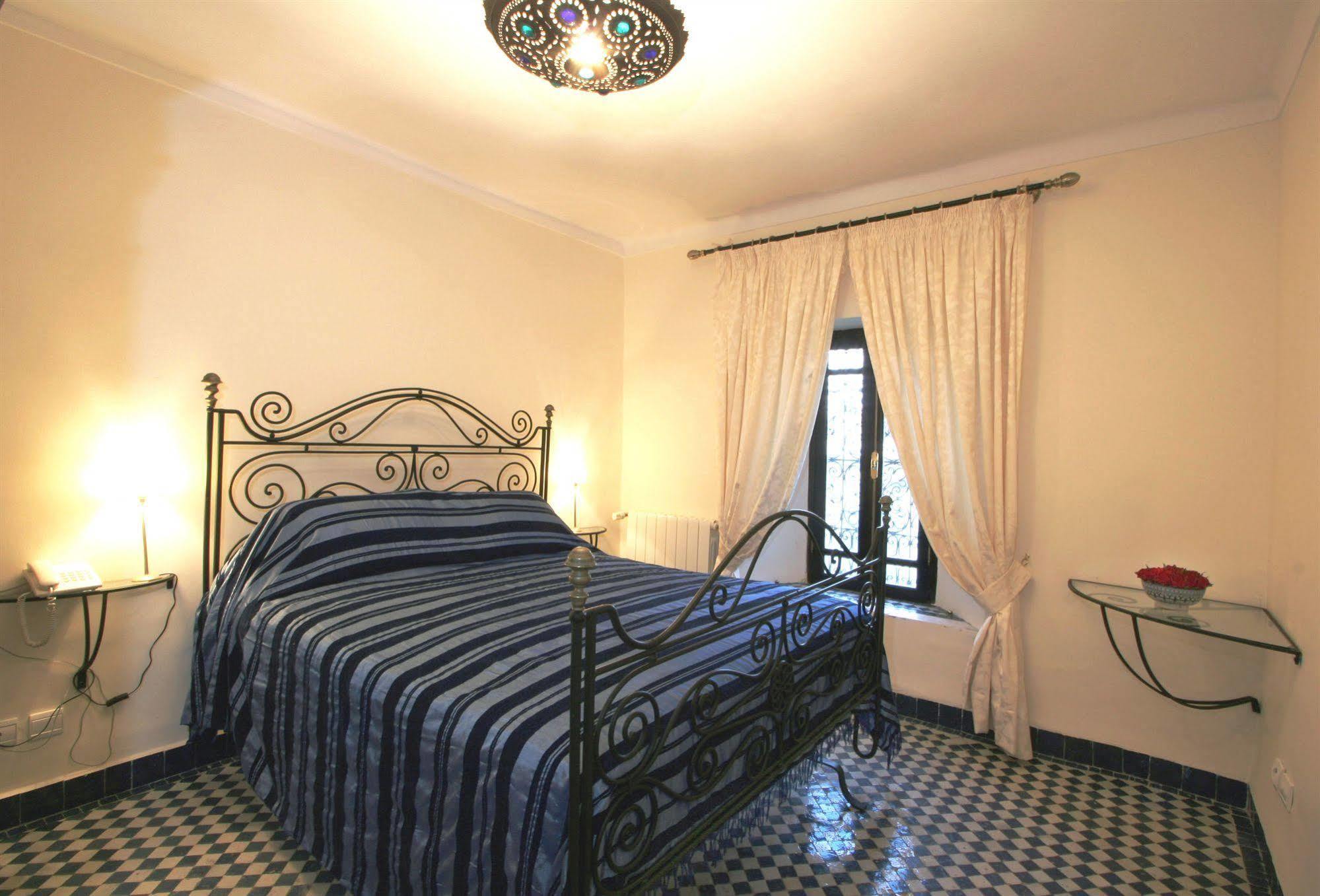 פס Riad Misbah מראה חיצוני תמונה