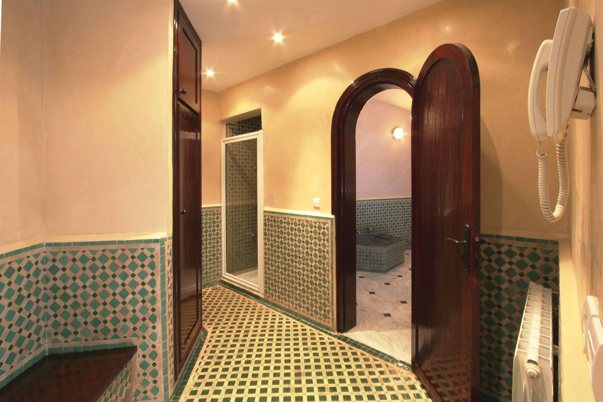 פס Riad Misbah מראה חיצוני תמונה